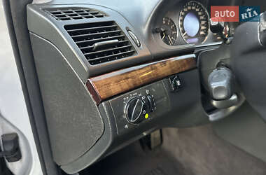 Седан Mercedes-Benz E-Class 2002 в 