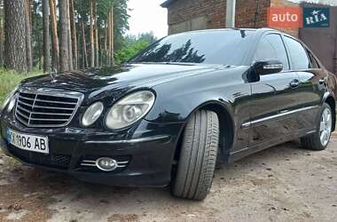 Седан Mercedes-Benz E-Class 2003 в 