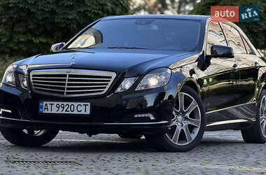 Седан Mercedes-Benz E-Class 2009 в 
