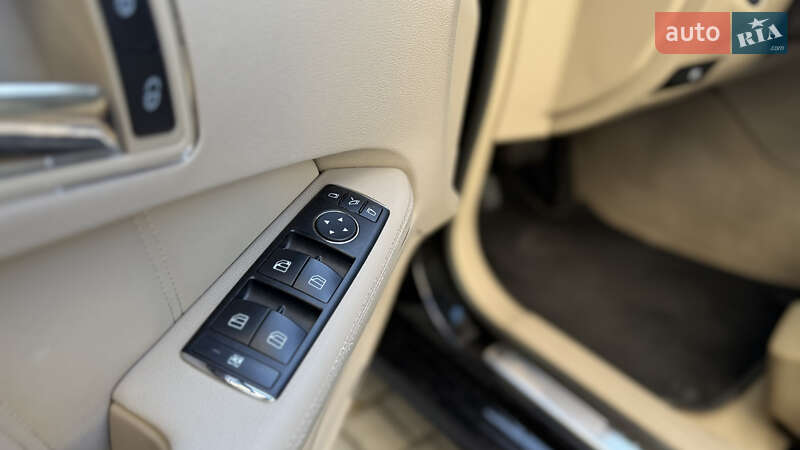 Седан Mercedes-Benz E-Class 2009 в Ивано-Франковске