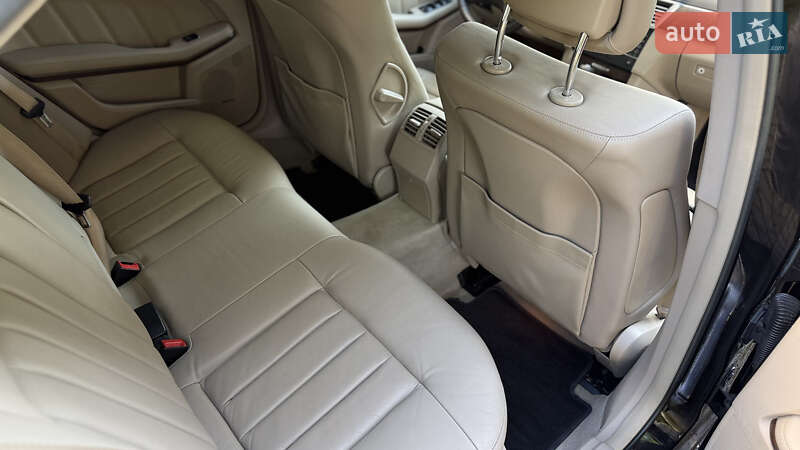 Седан Mercedes-Benz E-Class 2009 в Ивано-Франковске
