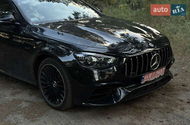 Седан Mercedes-Benz E-Class 2018 в 