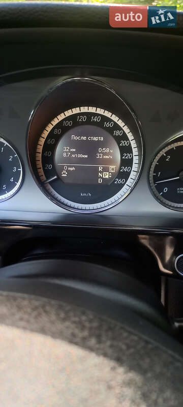 Седан Mercedes-Benz E-Class 2010 в Львове