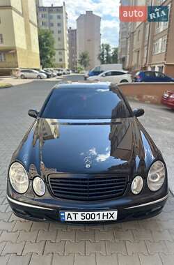 Седан Mercedes-Benz E-Class 2002 в Ивано-Франковске