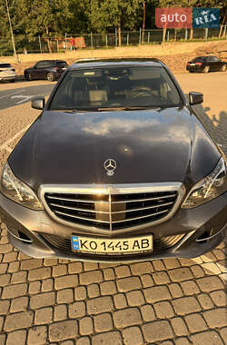 Седан Mercedes-Benz E-Class 2014 в Ужгороде