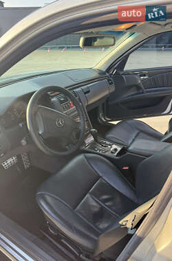 Седан Mercedes-Benz E-Class 1999 в 