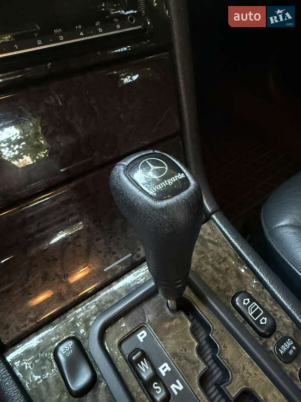 Седан Mercedes-Benz E-Class 1999 в Киеве