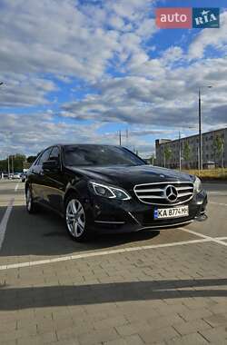 Седан Mercedes-Benz E-Class 2015 в 