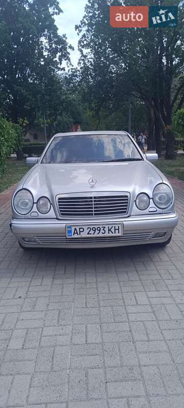 Седан Mercedes-Benz E-Class 1998 в Запорожье