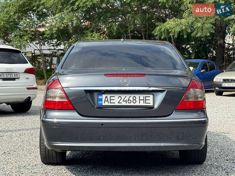 Седан Mercedes-Benz E-Class 2008 в Днепре