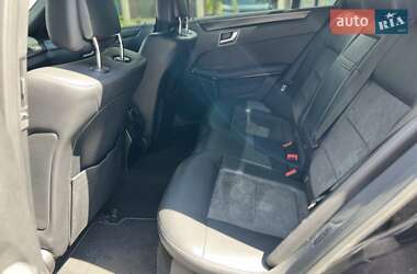 Седан Mercedes-Benz E-Class 2011 в 