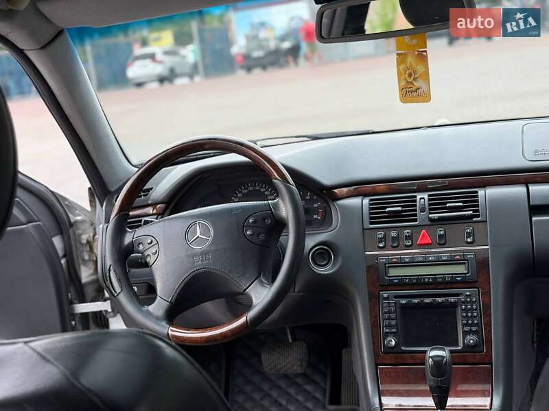 Універсал Mercedes-Benz E-Class 2000 в Києві фото 13 Універсал Mercedes-Benz E-Class 2000 в Києві
