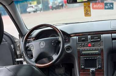 Универсал Mercedes-Benz E-Class 2000 в 