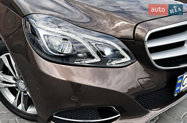 Універсал Mercedes-Benz E-Class 2015 в 
