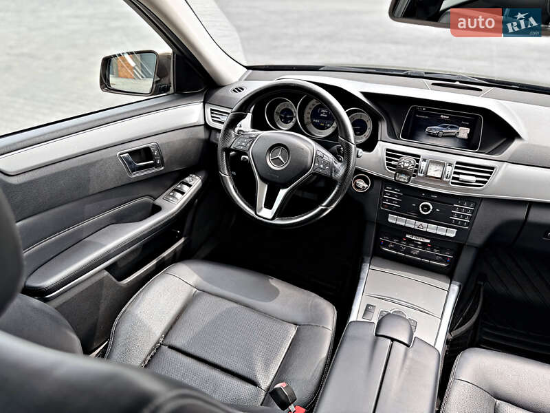 Универсал Mercedes-Benz E-Class 2015 в Черновцах