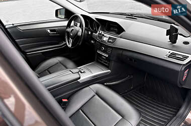 Універсал Mercedes-Benz E-Class 2015 в 