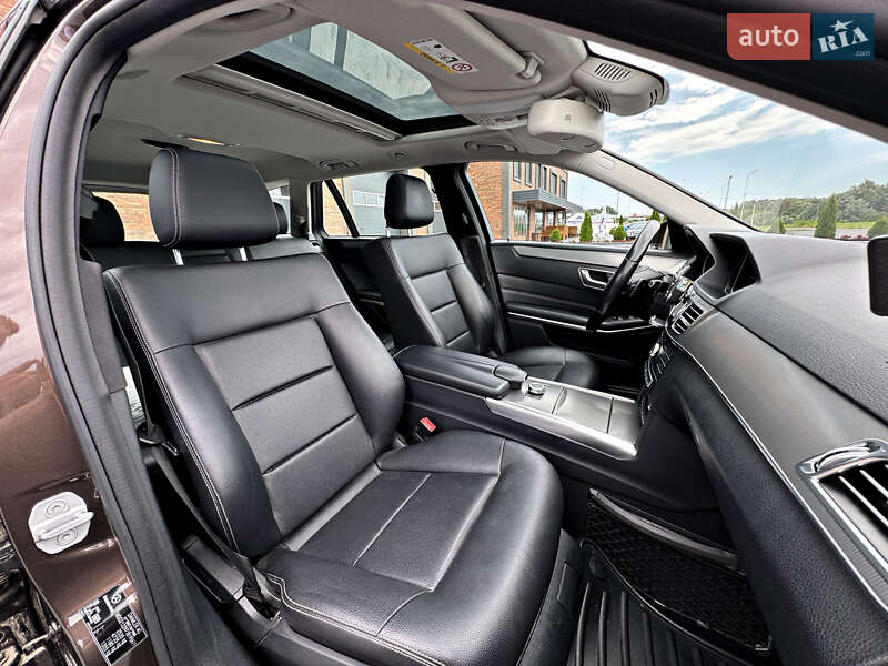 Универсал Mercedes-Benz E-Class 2015 в Черновцах