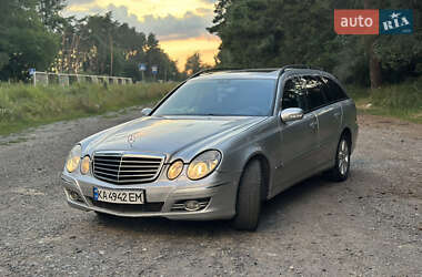 Универсал Mercedes-Benz E-Class 2005 в 