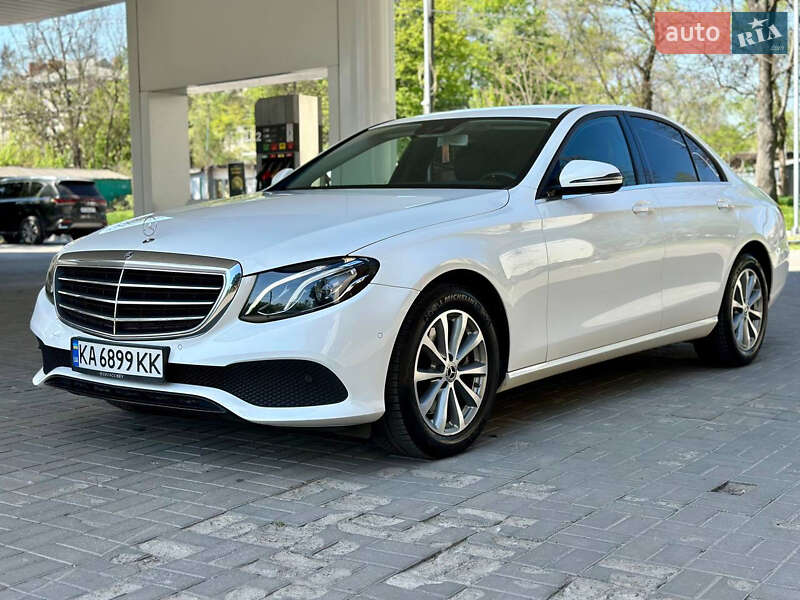 Mercedes-Benz E-Class 2019