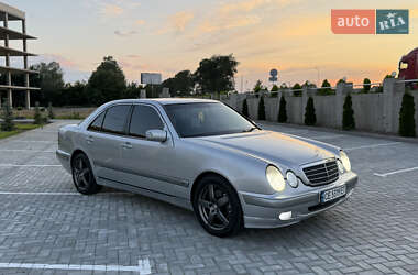 Седан Mercedes-Benz E-Class 2000 в 