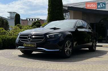 Седан Mercedes-Benz E-Class 2022 в 