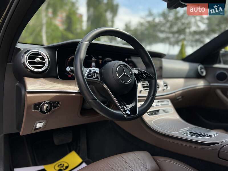 Седан Mercedes-Benz E-Class 2022 в Львове фото 20 Седан Mercedes-Benz E-Class 2022 в Львове