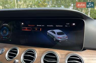Седан Mercedes-Benz E-Class 2022 в 