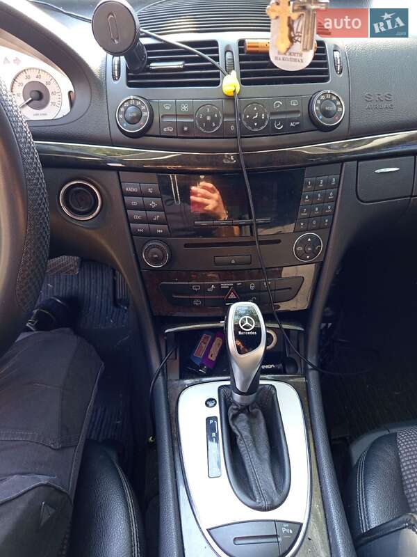 Универсал Mercedes-Benz E-Class 2003 в Чопе