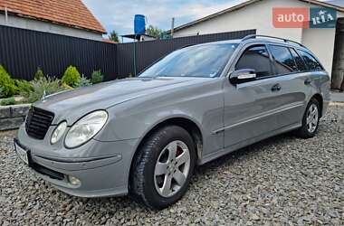 Универсал Mercedes-Benz E-Class 2003 в  фото 18 Универсал Mercedes-Benz E-Class 2003 в