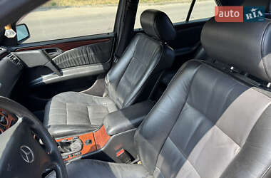 Седан Mercedes-Benz E-Class 1996 в 