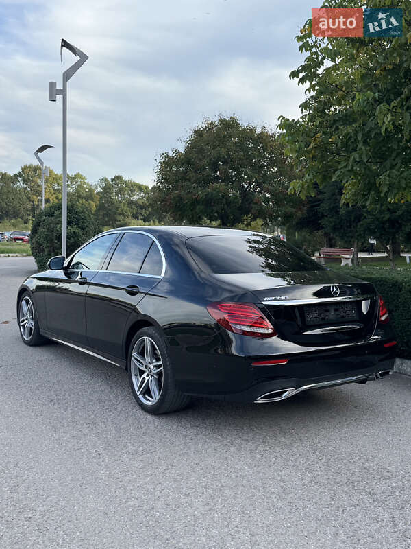 Седан Mercedes-Benz E-Class 2016 в Одессе