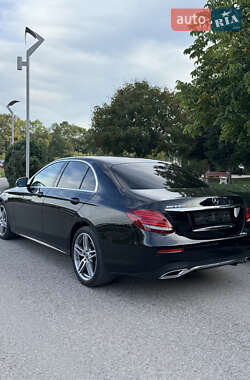 Седан Mercedes-Benz E-Class 2016 в 