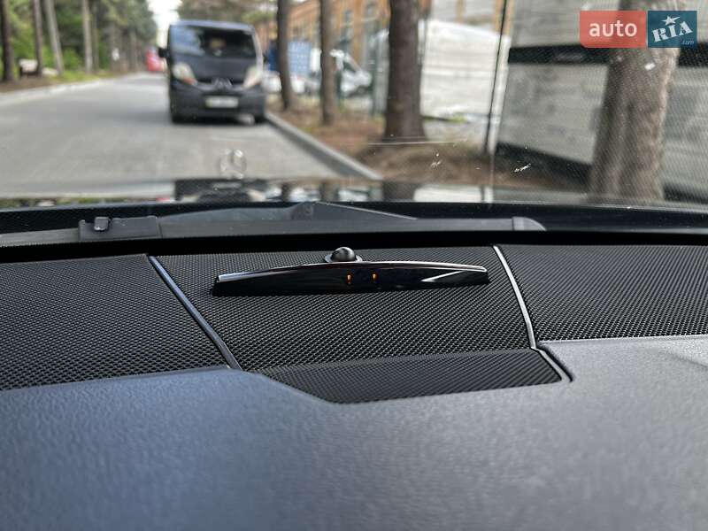 Седан Mercedes-Benz E-Class 2012 в Львове