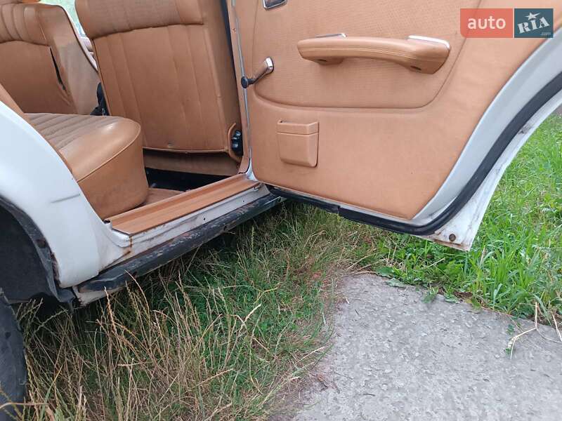 Седан Mercedes-Benz E-Class 1981 в Славуті