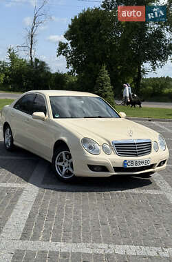 Седан Mercedes-Benz E-Class 2008 в Пирятині