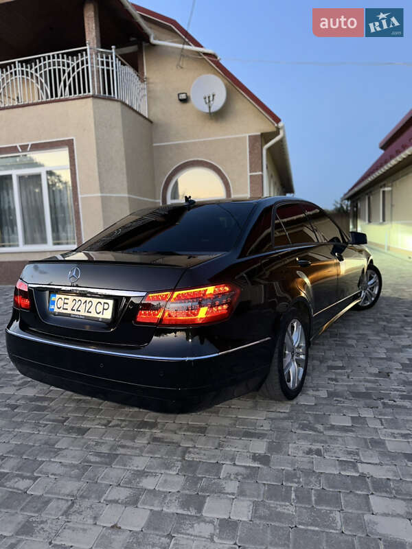 Mercedes-Benz E-Class 2011