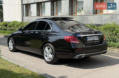 Седан Mercedes-Benz E-Class 2017 в  фото 54 Седан Mercedes-Benz E-Class 2017 в