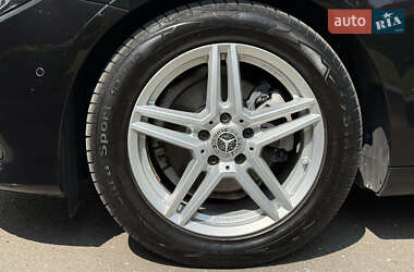 Седан Mercedes-Benz E-Class 2017 в  фото 75 Седан Mercedes-Benz E-Class 2017 в
