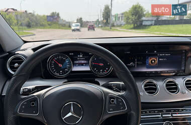 Седан Mercedes-Benz E-Class 2017 в  фото 107 Седан Mercedes-Benz E-Class 2017 в