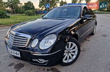 Седан Mercedes-Benz E-Class 2007 в Ромнах