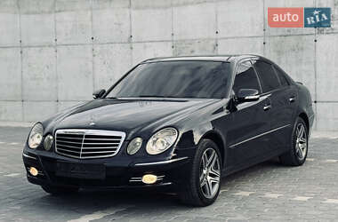 Седан Mercedes-Benz E-Class 2003 в 