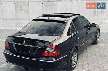Седан Mercedes-Benz E-Class 2003 в 
