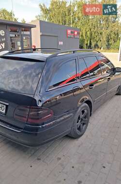Универсал Mercedes-Benz E-Class 2004 в 