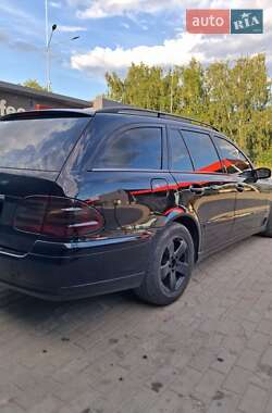 Универсал Mercedes-Benz E-Class 2004 в 