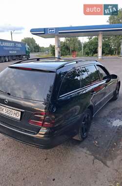 Универсал Mercedes-Benz E-Class 2004 в 