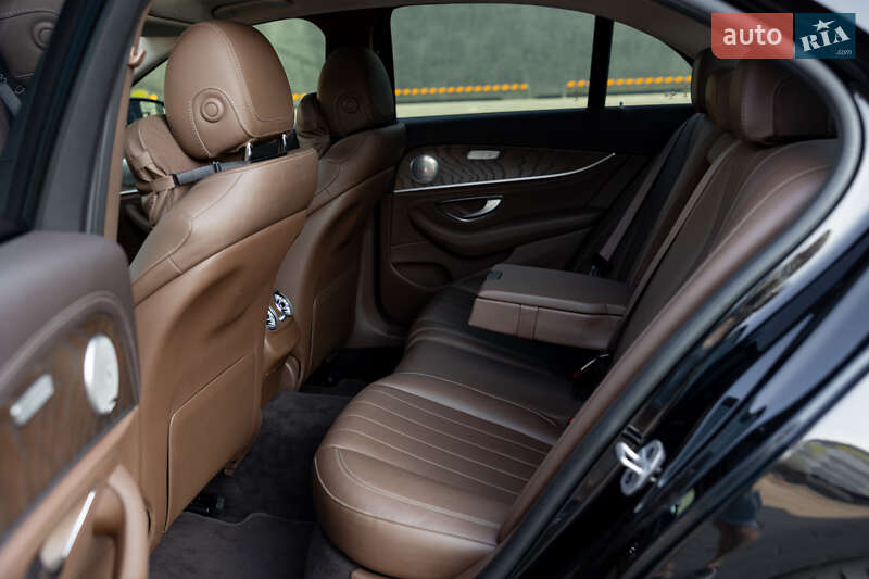 Седан Mercedes-Benz E-Class 2018 в Житомирі