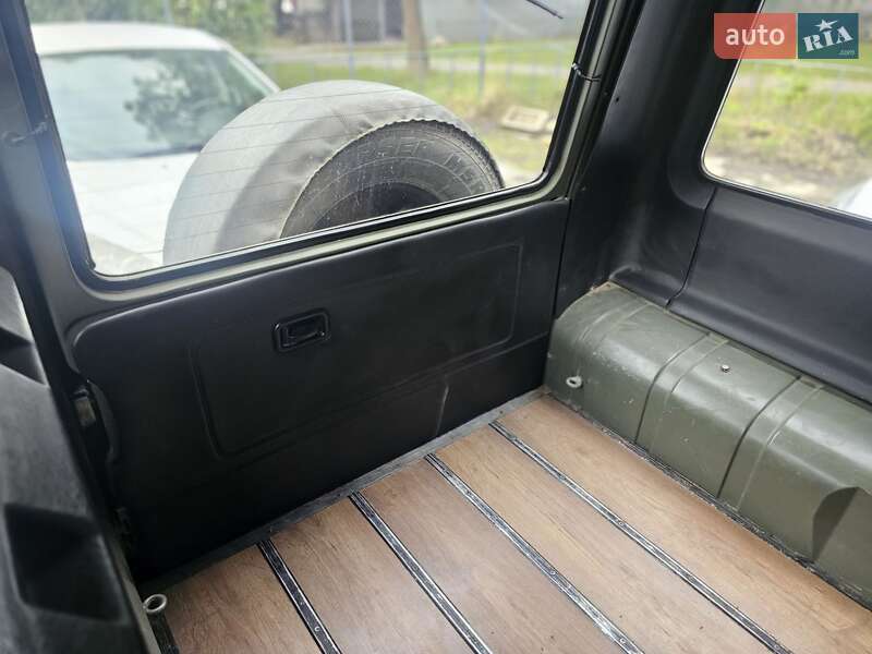 Внедорожник / Кроссовер Mercedes-Benz E-Class 1988 в Львове