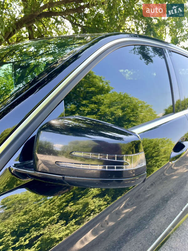 Седан Mercedes-Benz E-Class 2010 в Хмельницком