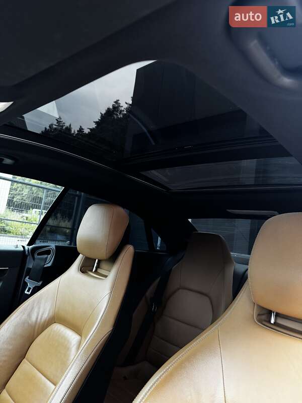 Купе Mercedes-Benz E-Class 2010 в Львове