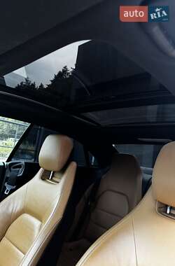 Купе Mercedes-Benz E-Class 2010 в 